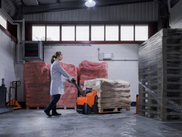 BT Levio Powered Pallet Trucks - Image 5